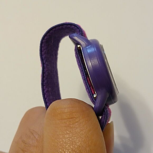 Timex 29mm Elastic Fabric Kids Purple Floral Watch Easy-To-Read Dial WR 30M - Picture 9 of 15